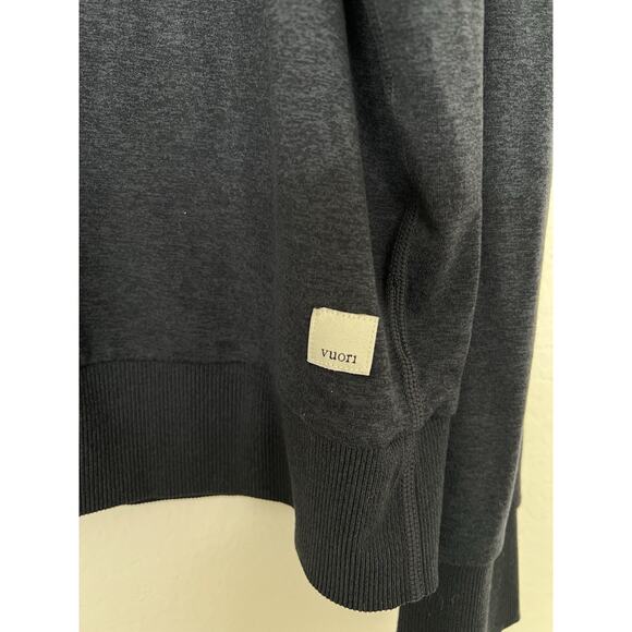 Vuori Women's Long Sleeve Halo Crew in Charcoal Heather Dreamknit Size XL - Picture 2 of 5